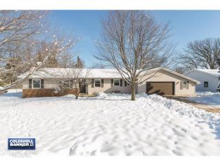 537 Pleasant Ct, Neenah, WI 54956-1927