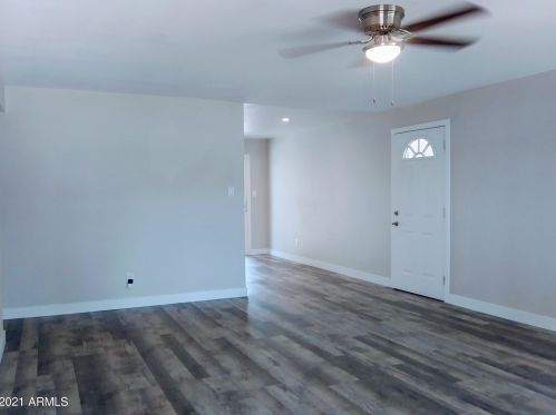 3501 Evans Dr, Phoenix AZ  85032-5349 exterior