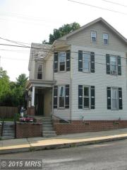 339 Catherine St, Chambersburg, PA 17201-2639