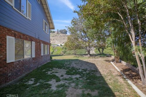 12065 Westwood Ln, Colton CA  92313-5309 exterior