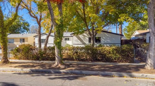 44721 Andale Ave, Lancaster, CA 93535-3129