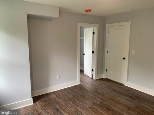 645 Delaware St, West Deptford NJ  08096-1576 exterior