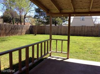 1417 California Trl, Grand Prairie TX  75052-2073 exterior