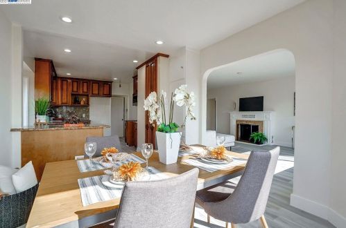 5109 Fairfax Ave, Oakland CA 94601-5410 exterior