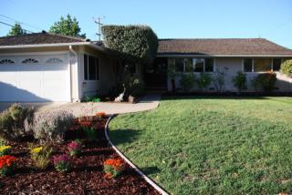 1581 Kingsgate Dr, Sunnyvale, CA 94087-4143