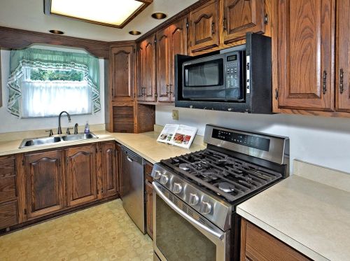 186 Courtney Dr, Verona, PA 15147-3602