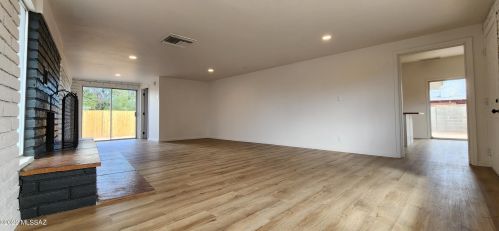 7119 Elbow Bay Dr, Tucson AZ  85710-1321 exterior