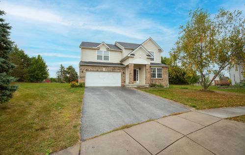 929 Lockmead Ct, Pataskala, OH 43062-7364