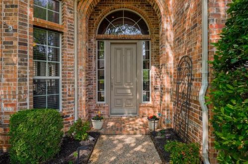 2717 Huntly Ln, Lewisville, TX 75022-5193