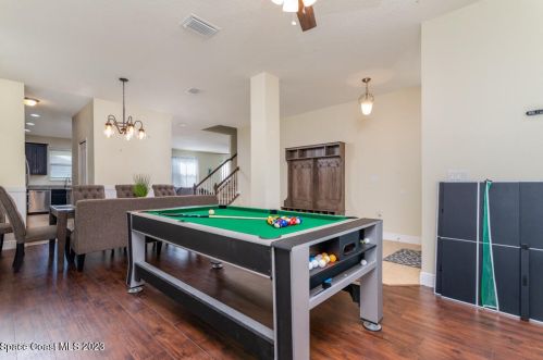 3220 Constellation Dr, Melbourne FL 32940-2365 exterior