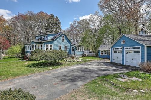 1990 New London Tpke, Coventry RI  02816-4404 exterior