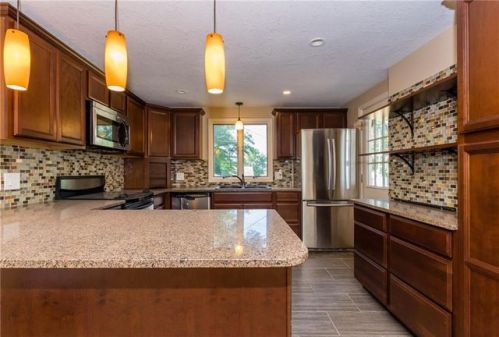 612 Marie Ave, Norwalk, IA 50211-1644