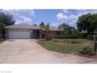 391 Bay Meadows Dr, Naples, FL 34113-8351