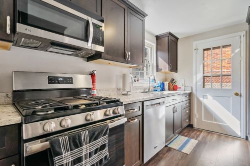 2914 Brentwood Ave, Pittsburgh PA  15227-2528 exterior