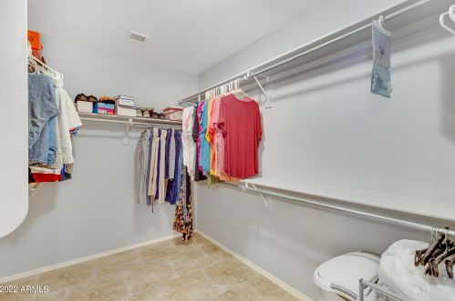 1048 Chilton Ave, Gilbert AZ 85233-4603 exterior