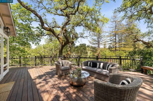 8 Fern Way, Orinda CA  94563-3810 exterior