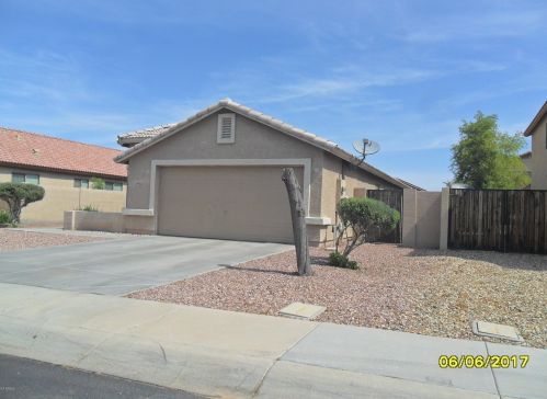 24852 Huntington Dr, Buckeye AZ  85326-1433 exterior