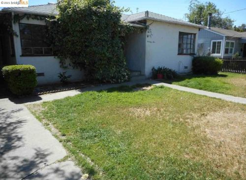74 Pensacola St, West Pittsburg, CA 94565-3438