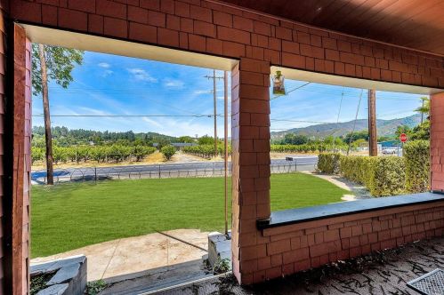 1791 Talmage Rd, Ukiah CA  95482-6031 exterior