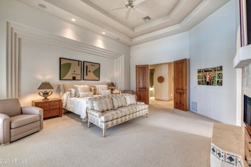 9590 55th St, Scottsdale AZ 85254-1786 exterior