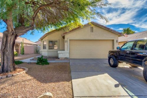 3811 Loback Ln, Gilbert, AZ 85297-7984