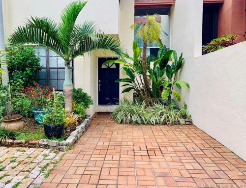 7761 103rd Pl, Miami, FL 33173-2950