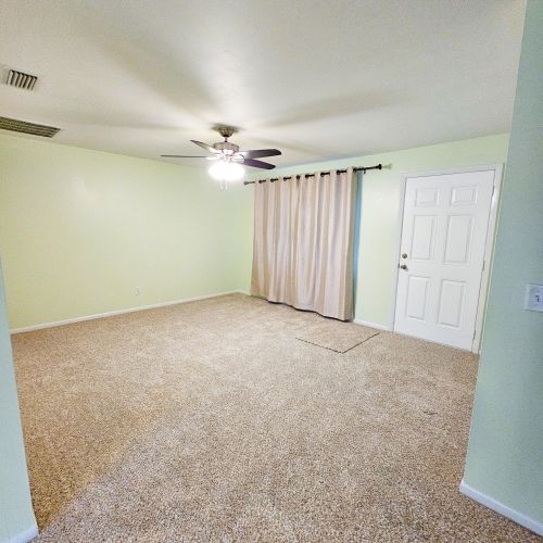 565 Escobar Ave, Melbourne, FL 32907-1712