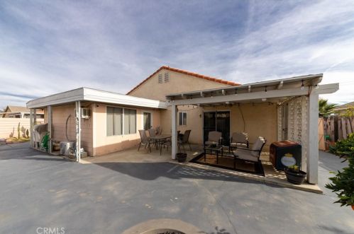 366 Kirby St, San Jacinto CA  92582-6927 exterior
