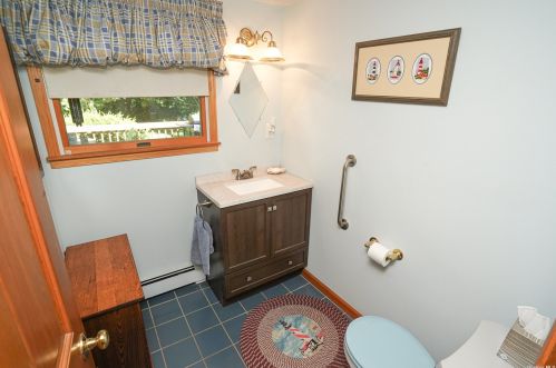 58 Liso Dr, Mount Sinai NY  11766-1917 exterior