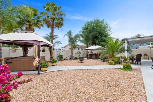 23045 Empire Penguin Rd, Wildomar, CA 92595-8042