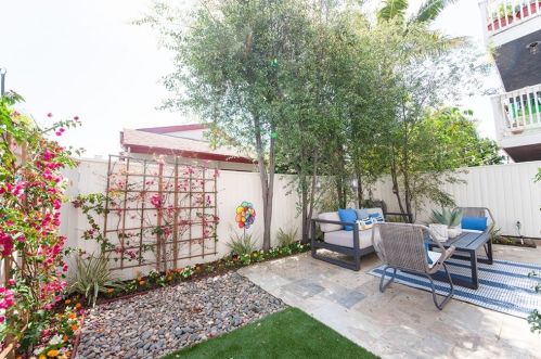 1814 Stanford Ave, Redondo Beach CA  90278-2744 exterior