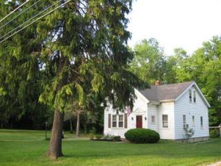 817 Nesbitt Rd, Macedonia, OH 44067-1741