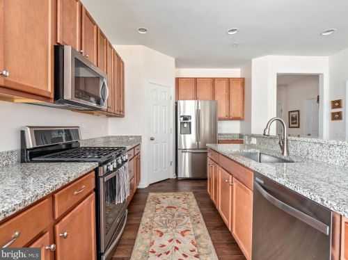249 Long Point Dr, Fredericksburg VA  22406-5450 exterior