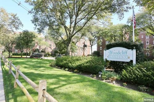 8700 Boulevard, North Bergen NJ  07047-6005 exterior