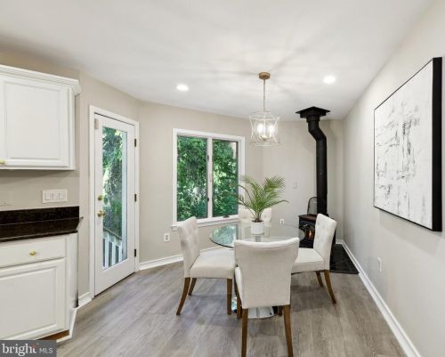 444 Great Falls St, Falls Church VA  22046-2608 exterior