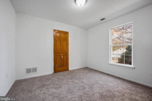 922 Gray St, New Castle DE 19720-6035 exterior