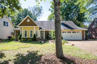 681 Watson Branch Dr, Franklin, TN 37064-5133