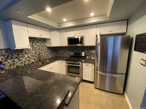 3113 Atlantic Ave, Long Beach, CA 90807-5066