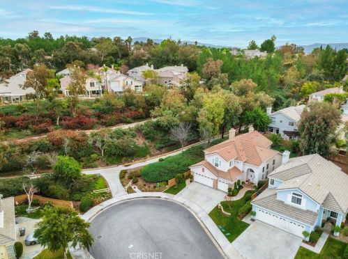 23604 Sunderland Ct, Santa Clarita, CA 91354-1803
