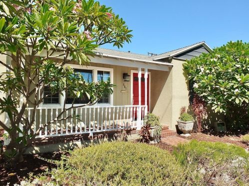 861 21st St, Long Beach, CA 90806-4824
