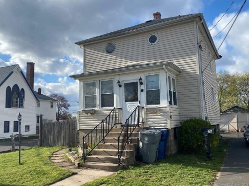 71 Newton Ave, Plainville CT  06062-2841 exterior