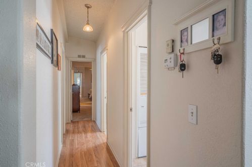 32389 Valley View Ave, Lake Elsinore CA  92530-0518 exterior