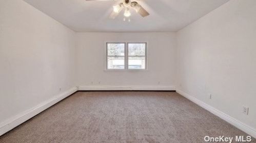 69 Granada Cir, Mount Sinai NY  11766-2810 exterior