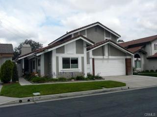 2494 Millstream Ln, Orange, CA 92865-2025