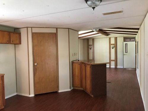 107 Red Bird Trl, Uhland, TX 78640-9761