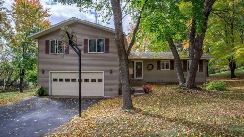 2603 Crestwood Dr, Rusk, WI 54751-4404