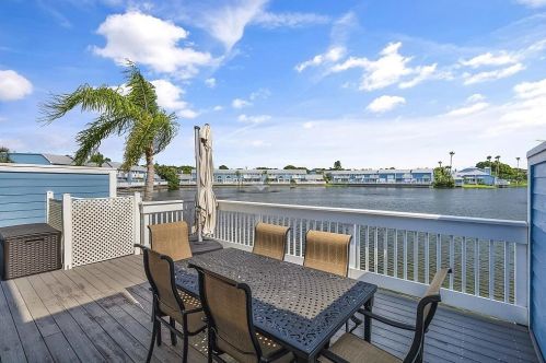 812 Ocean Dunes Cir, Jupiter FL  33477-9121 exterior