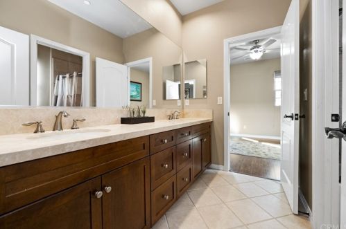 105 Mission, Irvine CA  92620-3420 exterior