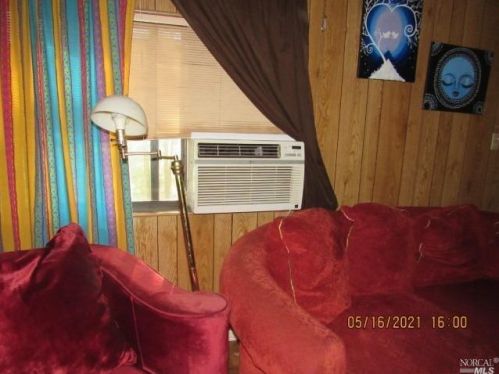 4245 Blackhawk Dr, Willits CA  95490-8776 exterior