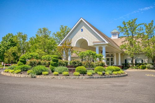 27 Valley Stream Ln, Lakewood NJ  08701-5746 exterior